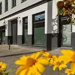 Crazy 43sqm 3room maisonette apt Near center